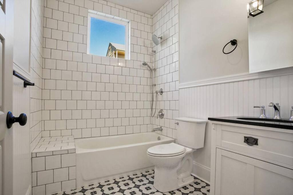 La Belle Veranda Villa- 3Queenbeds/2Baths Sleeps 6-8 New Orleans Bagian luar foto